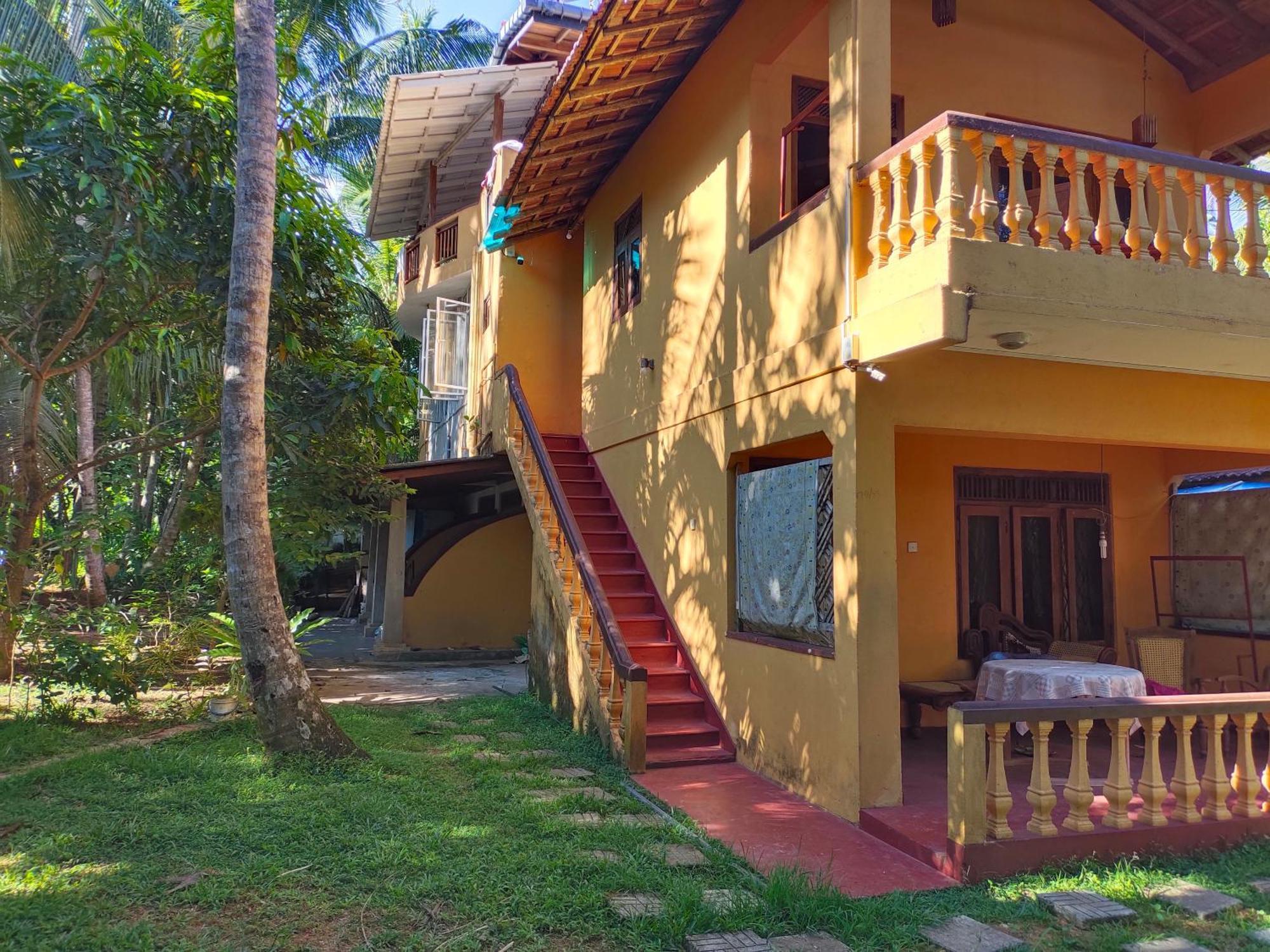 Brinkhouse Guesthouse , Unawatuna Beach Buitenkant foto