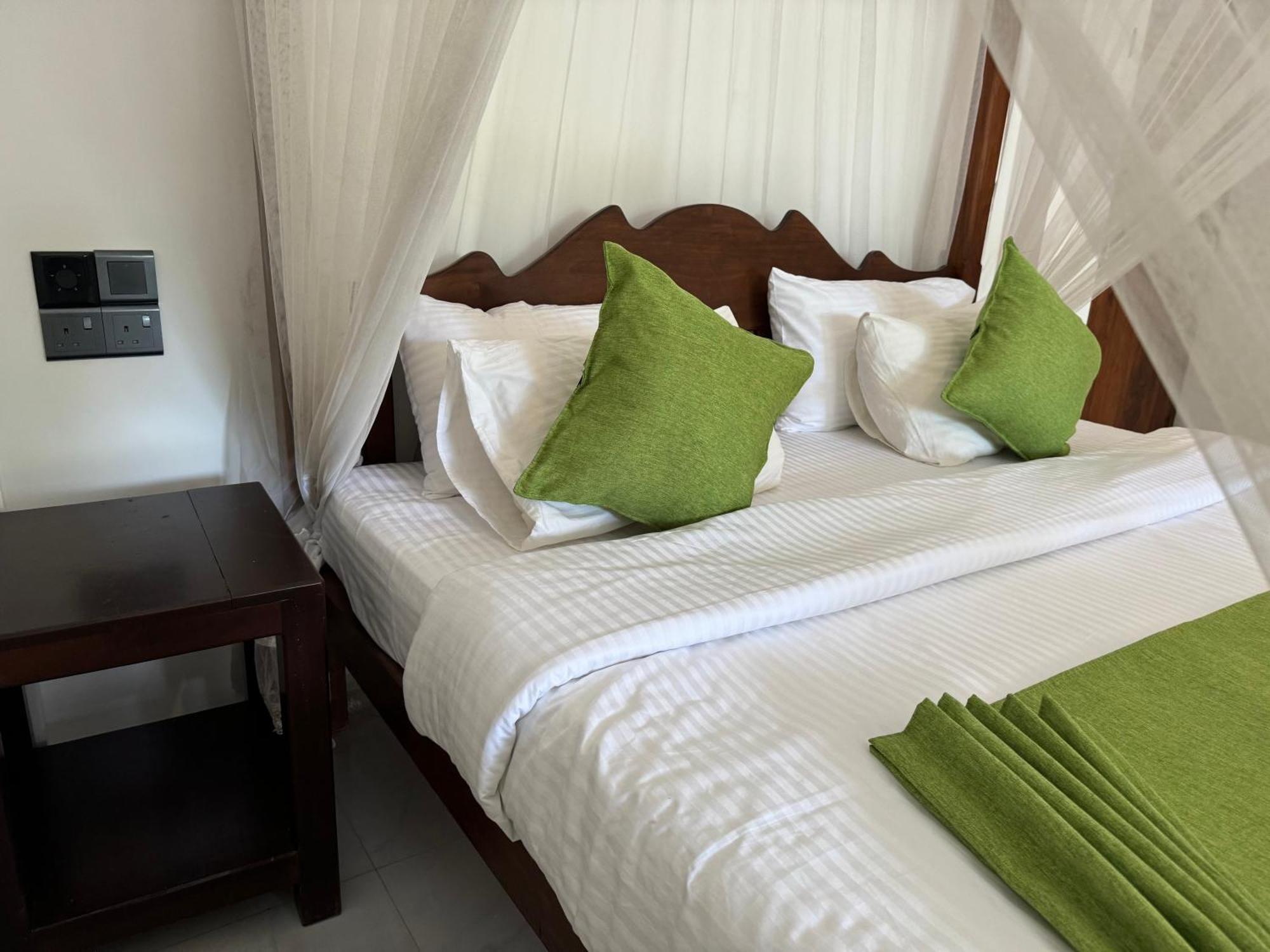 Brinkhouse Guesthouse , Unawatuna Beach Buitenkant foto