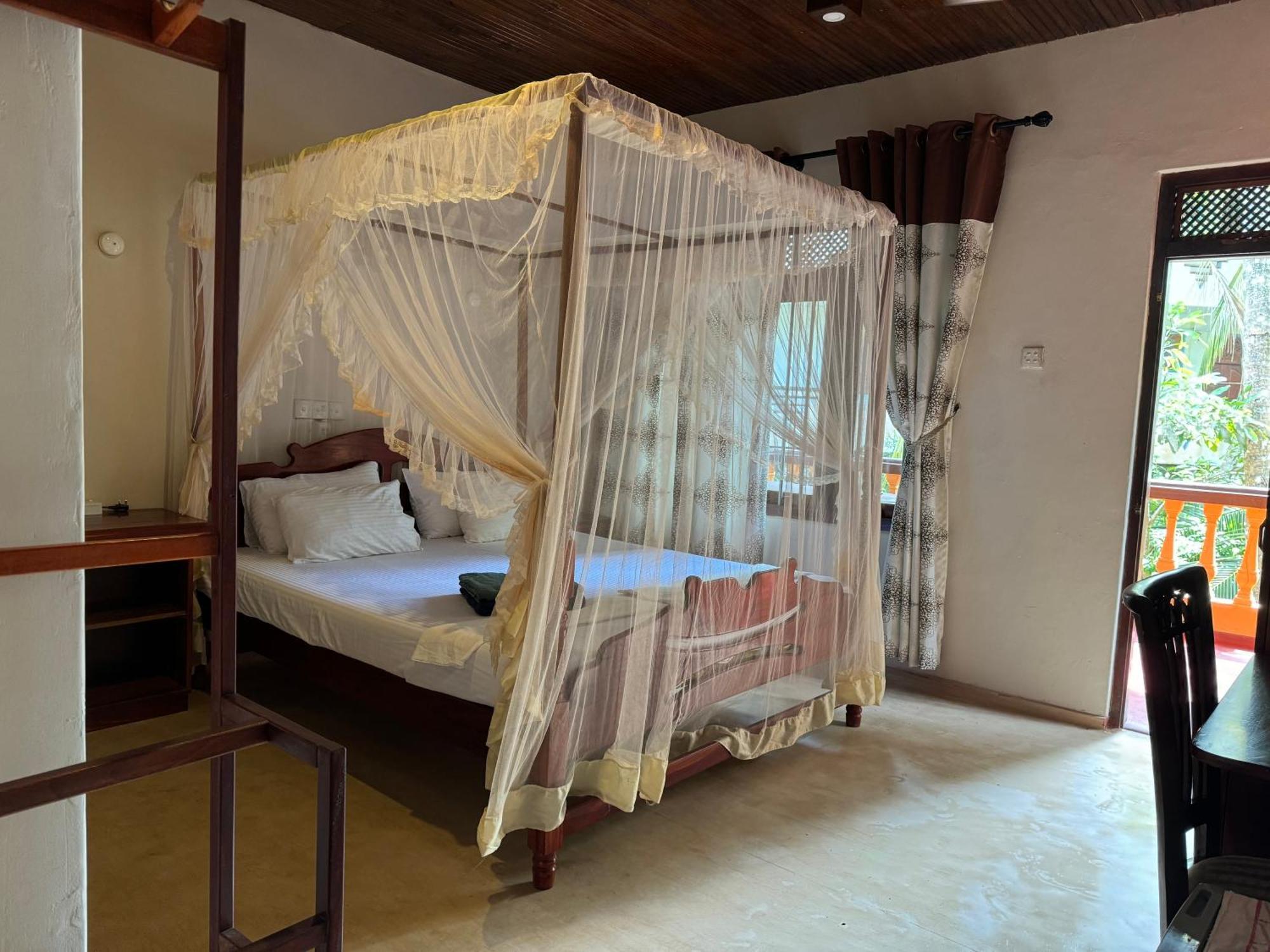 Brinkhouse Guesthouse , Unawatuna Beach Buitenkant foto