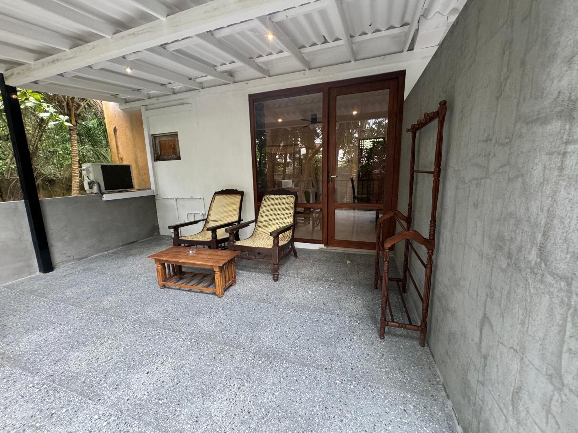 Brinkhouse Guesthouse , Unawatuna Beach Buitenkant foto