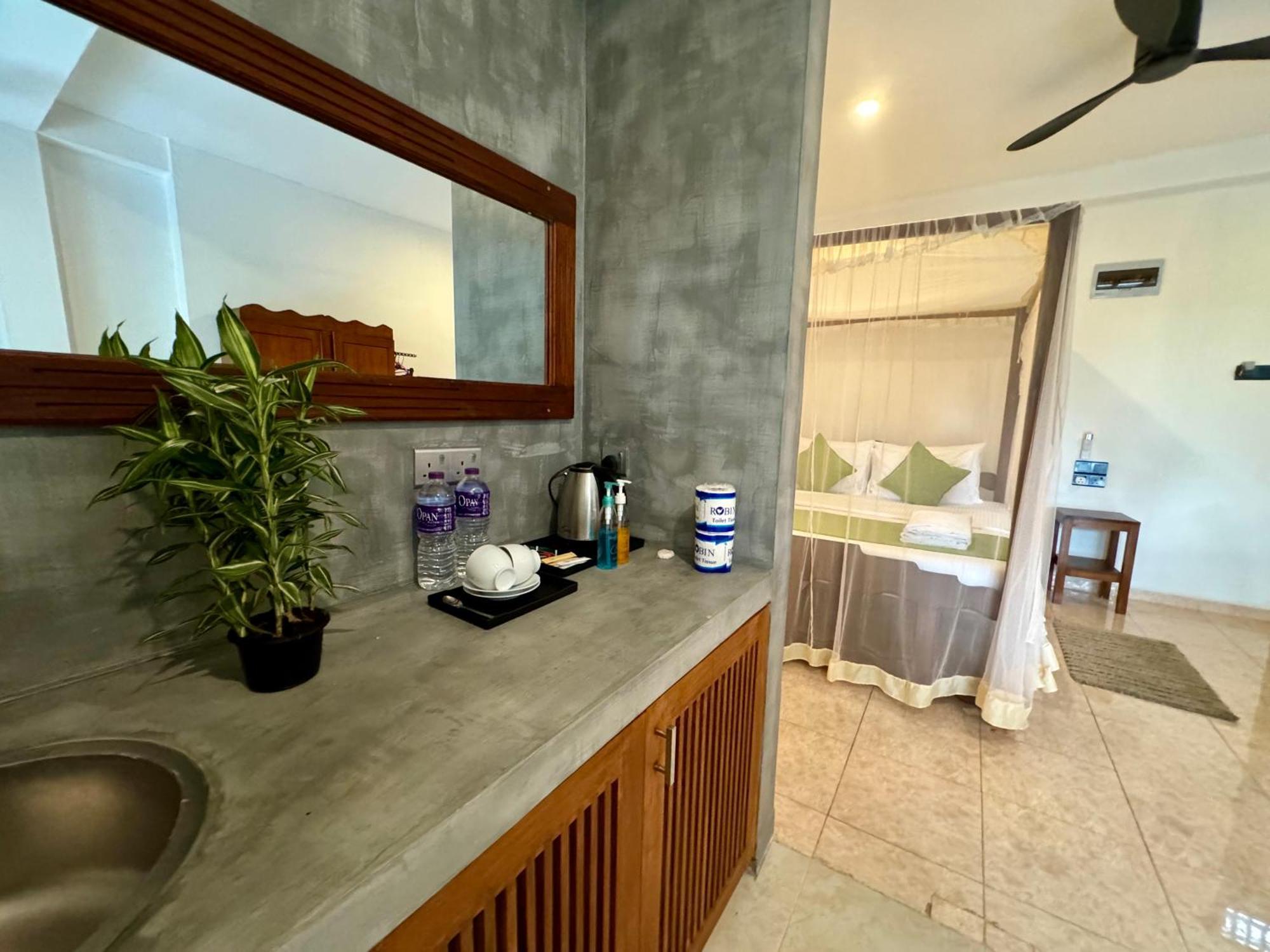Brinkhouse Guesthouse , Unawatuna Beach Buitenkant foto